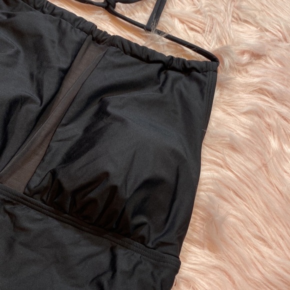 NWT Calvin Klein Black Stretch Removable Cups Tie Shirred Halter Swim Top sz M - Picture 6 of 13